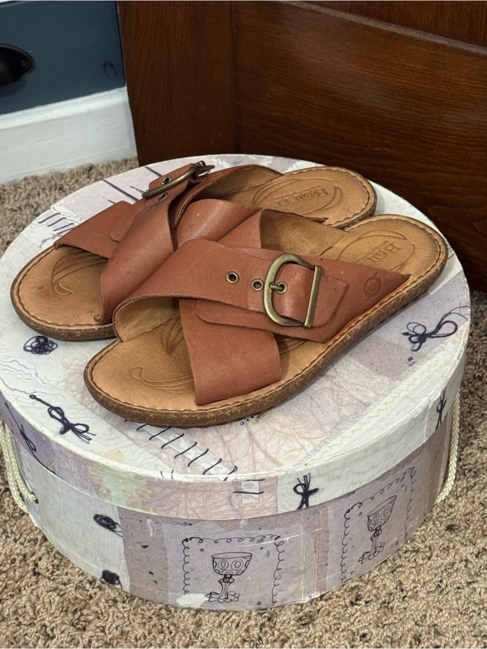 Born Leather Cross-Strap Slide Sandals - Brown size 7